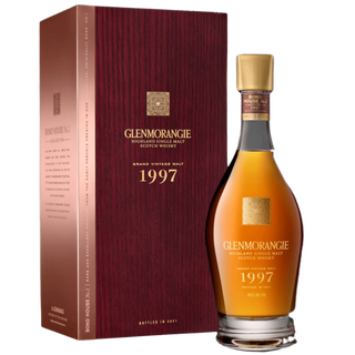 Glenmorangie 1997 whisky bottle and box on a white background